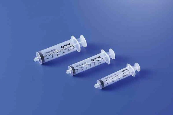 医療機器製品: シリンジ
